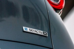 2022-mazda-cx-30-polymetal-grey-detail-004