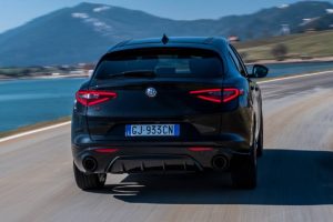2023-Alfa-Romeo-Giulia-And-Stelvio-Estrema-21