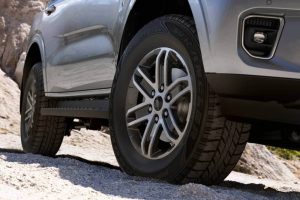 2023-Ford-Everest-48