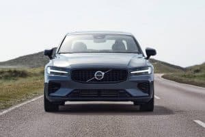 2023-Volvo-S60-Recharge-T8-1