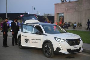 3_peugeot_2008_pakistan_event-6231a6e6617ee