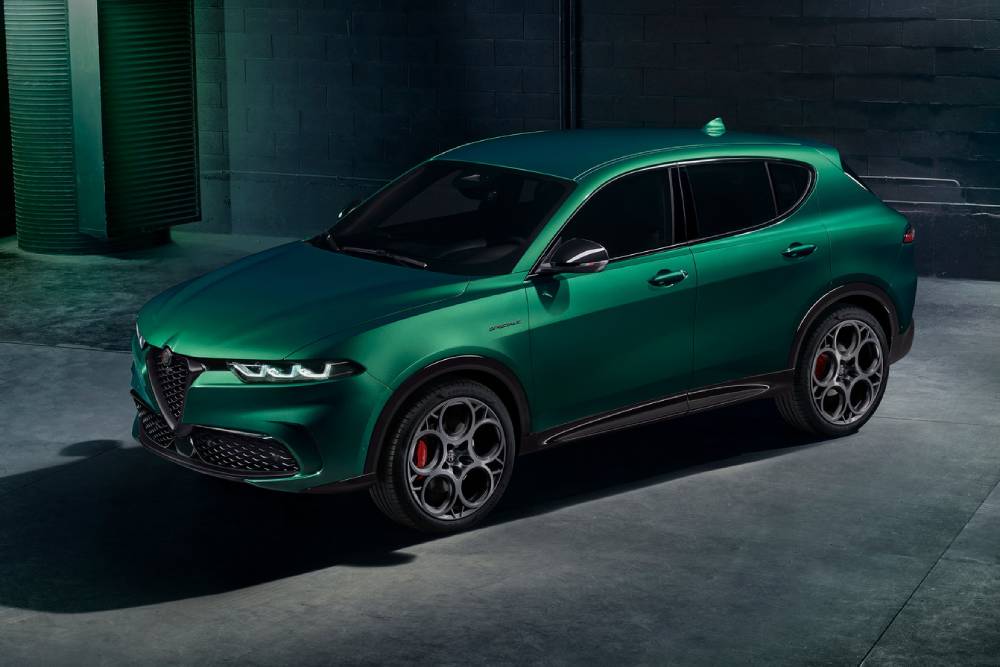 https://autogreeknews.gr/wp-content/uploads/2022/03/Alfa-Romeo-Tonale-Special-Edition-7.jpg