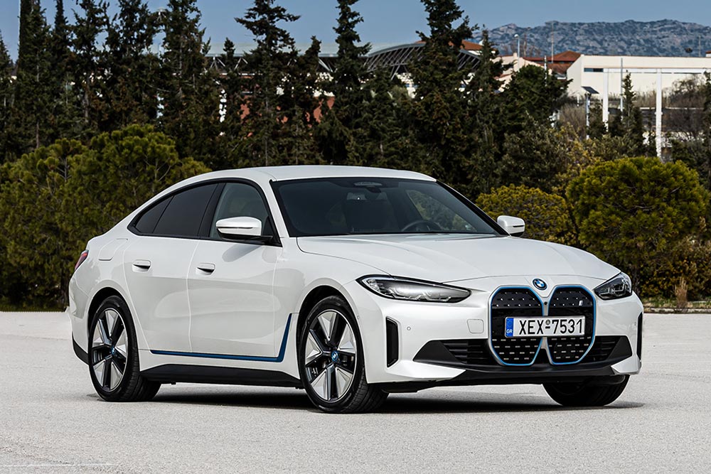https://autogreeknews.gr/wp-content/uploads/2022/03/BMW-i4-10.jpg