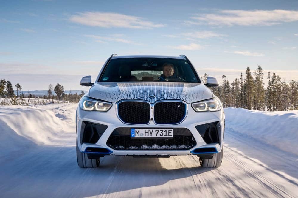https://autogreeknews.gr/wp-content/uploads/2022/03/BMW-iX5-Hydrogen-27.jpg