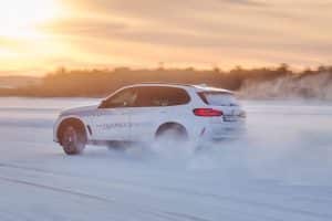 BMW-iX5-Hydrogen-37