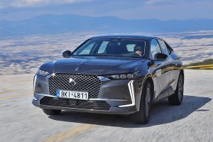 DS4 1.5 BlueHDi 130 (2)