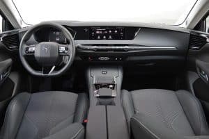 DS4 1.5 BlueHDi 130 (24)