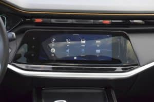 Dongfeng-Aeolus-Yixuan-MAX-Dark-Night-Edge-Edition (4)