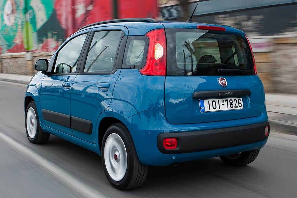 https://autogreeknews.gr/wp-content/uploads/2022/03/Fiat-Panda-2012-22.jpg