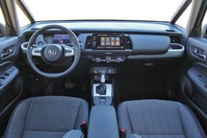 Honda-Jazz-1.5-Hybrid-tablo