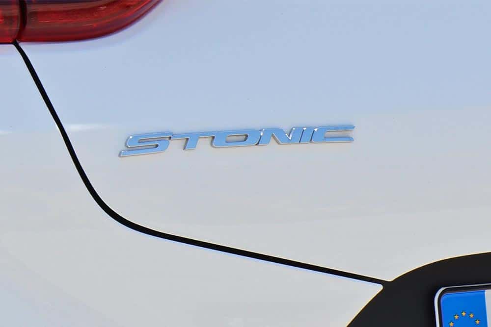 https://autogreeknews.gr/wp-content/uploads/2022/03/Kia-Stonic-logo.jpg