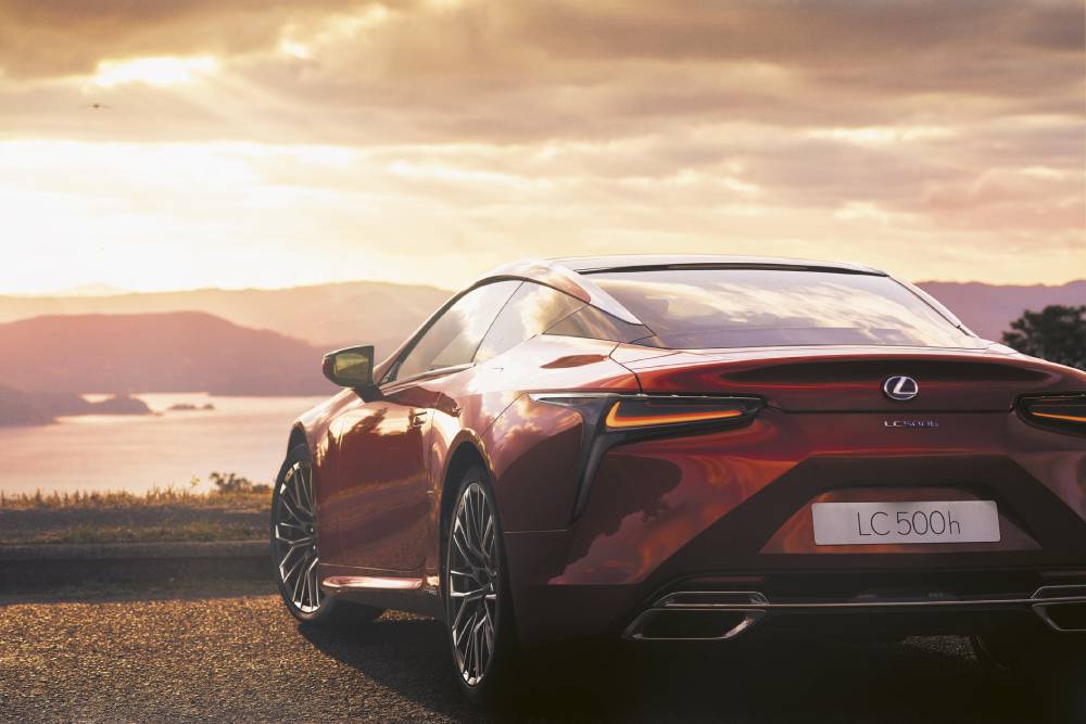 https://autogreeknews.gr/wp-content/uploads/2022/03/Lexus-LC-Coupe-Hokkaido-Edition-2.jpg