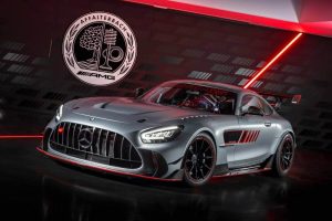 Mercedes-AMG-GT-Track-Series-1