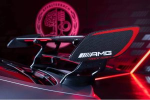 Mercedes-AMG-GT-Track-Series-5