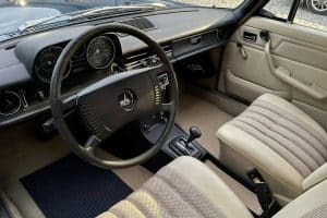 Mercedes-Benz-W114-Used-18