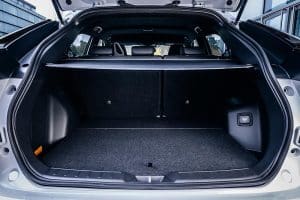 Mitsubishi_Eclipse_Cross_Plug-in_Hybrid-(12)