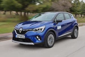 Renault Captur PHEV (1)