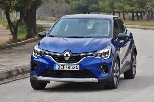 Renault Captur PHEV (3)