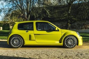 Renault-Clio-V6-3