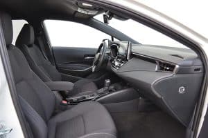 Suzuki Swace 1.8 Hybrid (13)