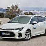 Suzuki Swace 1.8 Hybrid front static