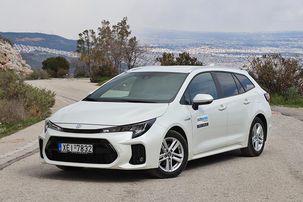 https://autogreeknews.gr/wp-content/uploads/2022/03/Suzuki-Swace-1.8-Hybrid-5.jpg