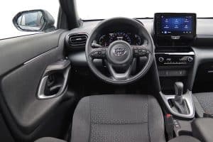 Toyota-Yaris-Cross-Hybrid-(18)