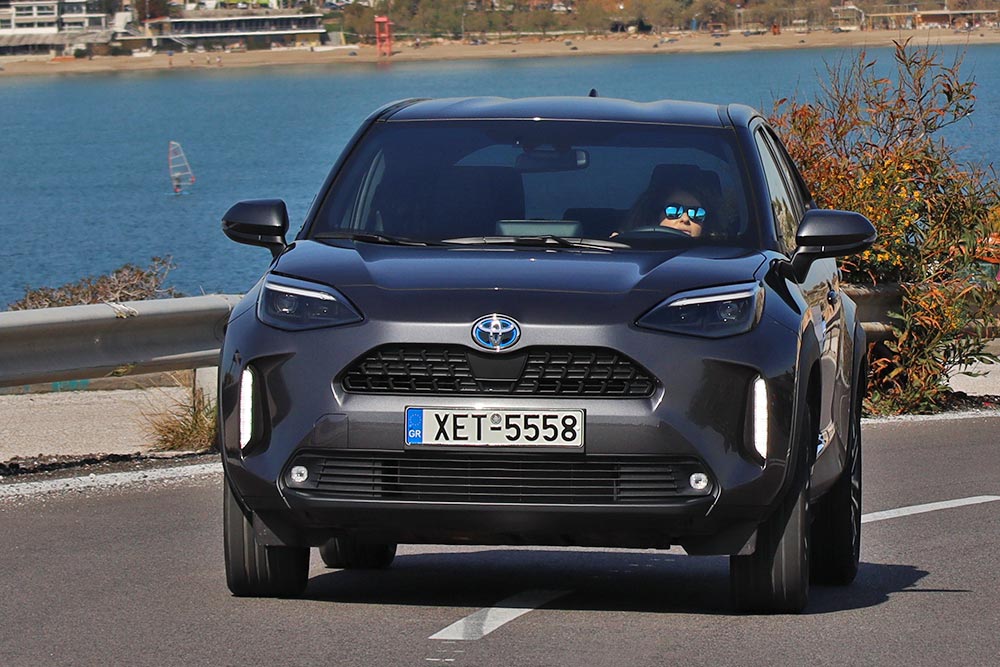https://autogreeknews.gr/wp-content/uploads/2022/03/Toyota-Yaris-Cross-Hybrid-5.jpg