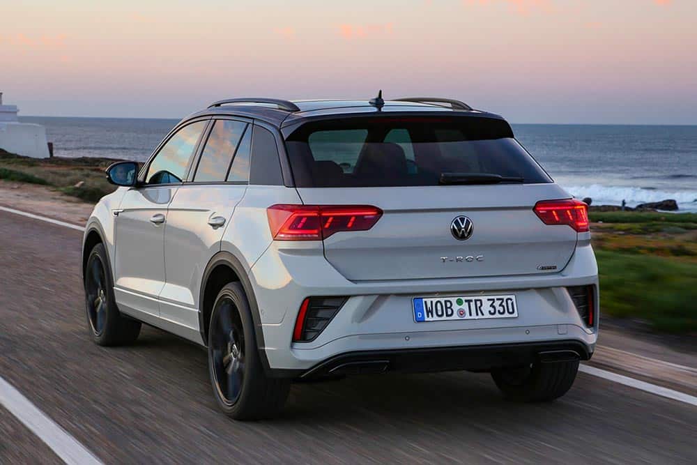 https://autogreeknews.gr/wp-content/uploads/2022/03/VW-T-Roc-2022-5.jpg