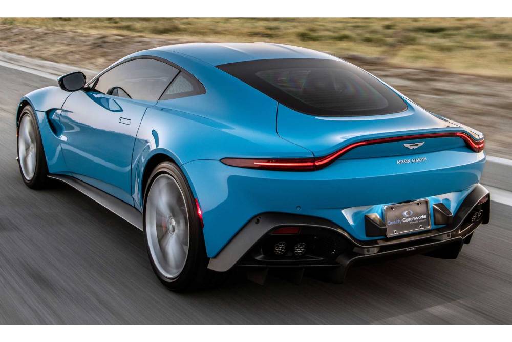 https://autogreeknews.gr/wp-content/uploads/2022/03/aston-martin-vantage-by-addarmor-rear-three-quarte.jpg
