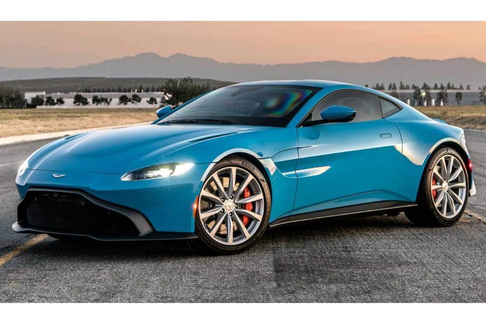 https://autogreeknews.gr/wp-content/uploads/2022/03/aston-martin-vantage-by-addarmor-static-three-quar.jpg