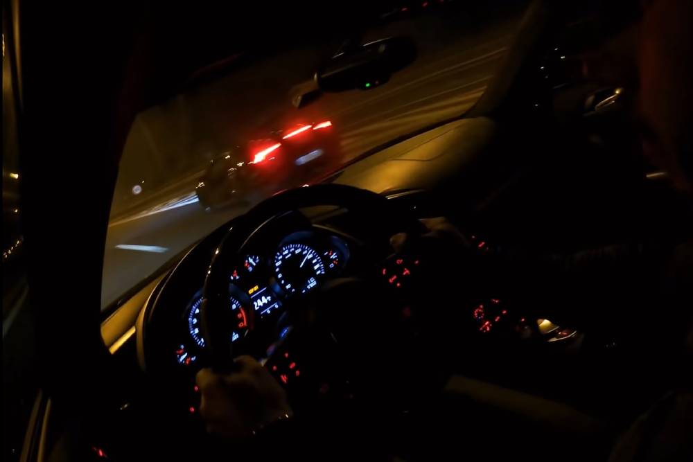 Audi R8 και Lambo Huracan «πατάνε» στην Αττική Οδό