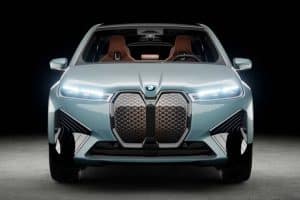 bwm-i4-ix-augmented-reality-experience (1)