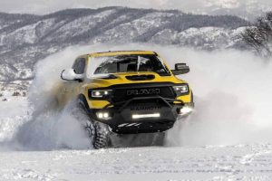 hennessey-mammoth-1000-trx-in-the-snow (3)