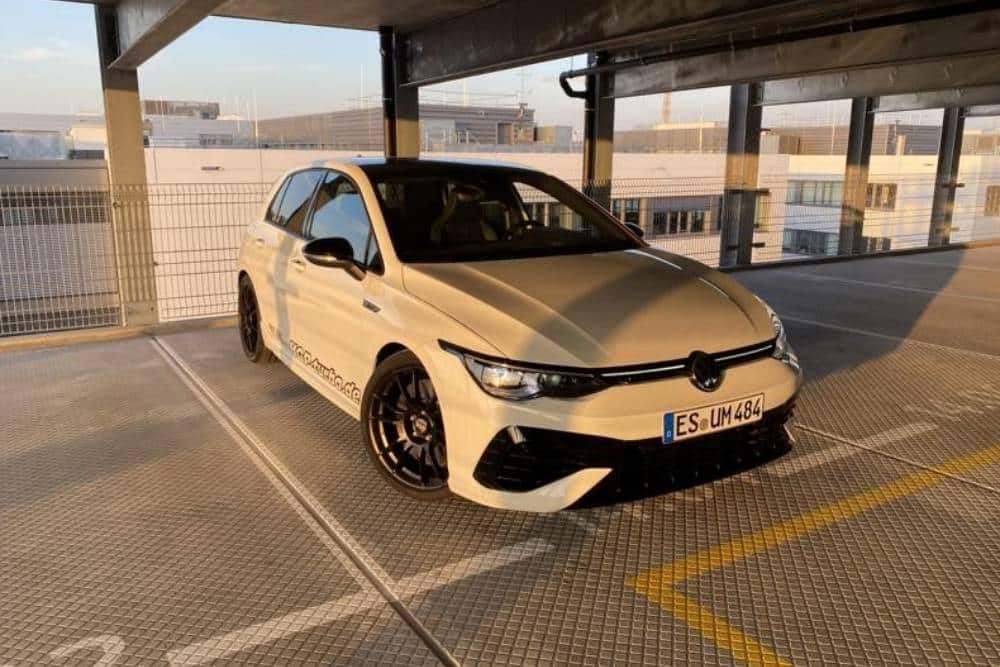 https://autogreeknews.gr/wp-content/uploads/2022/03/hgp-vw-golf-r-526ps.jpg