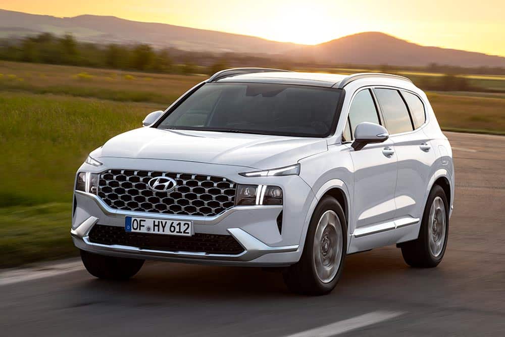 https://autogreeknews.gr/wp-content/uploads/2022/03/hyundai-new-santa-fe-03.jpg