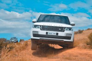 land-rover-owner-warns-cost-of-ev-batteries-is-bec