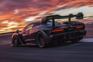 mclaren_senna_83