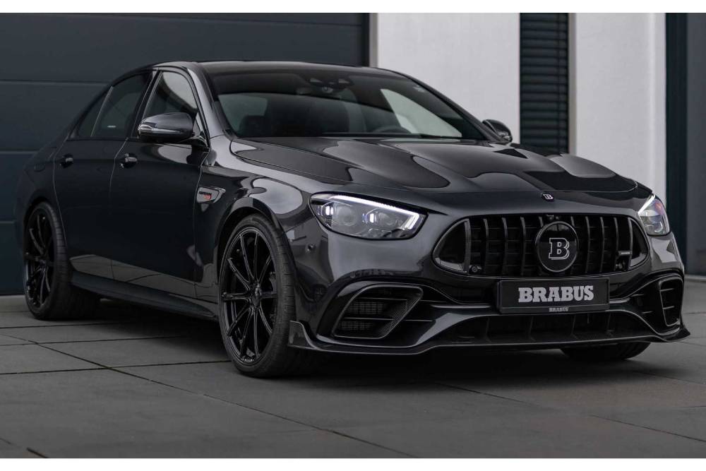 https://autogreeknews.gr/wp-content/uploads/2022/03/mercedes-amg-e63-s-sedan-by-brabus-1.jpg
