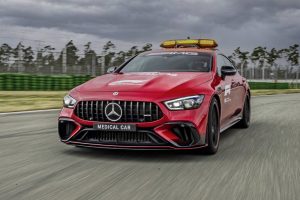 these-are-the-2022-formula-1-mercedes-amg-official (11)