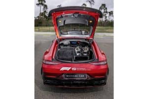 these-are-the-2022-formula-1-mercedes-amg-official (19)