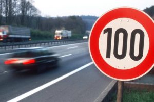 100 kmh speed limit (1)