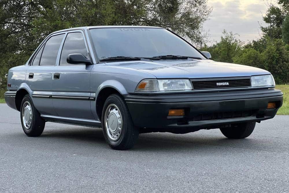 https://autogreeknews.gr/wp-content/uploads/2022/04/1988_toyota_corolla_IMG_7166-scaled-1.jpg