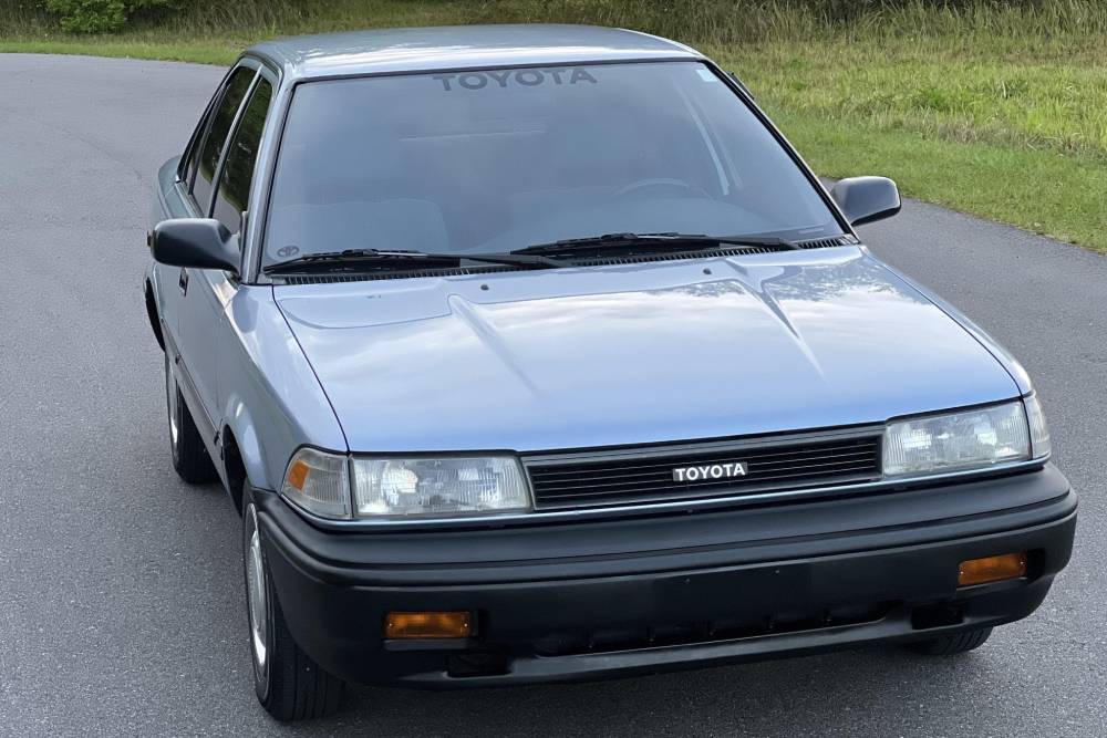https://autogreeknews.gr/wp-content/uploads/2022/04/1988_toyota_corolla_IMG_7171-scaled-1.jpg