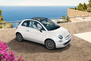 2022-Fiat-500-Hybrid-Dolcevita-1