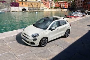 2022-Fiat-500X-Hybrid-Dolcevita-1