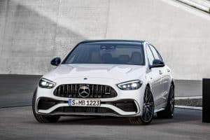 2023-Mercedes-AMG-C43-Sedan-5