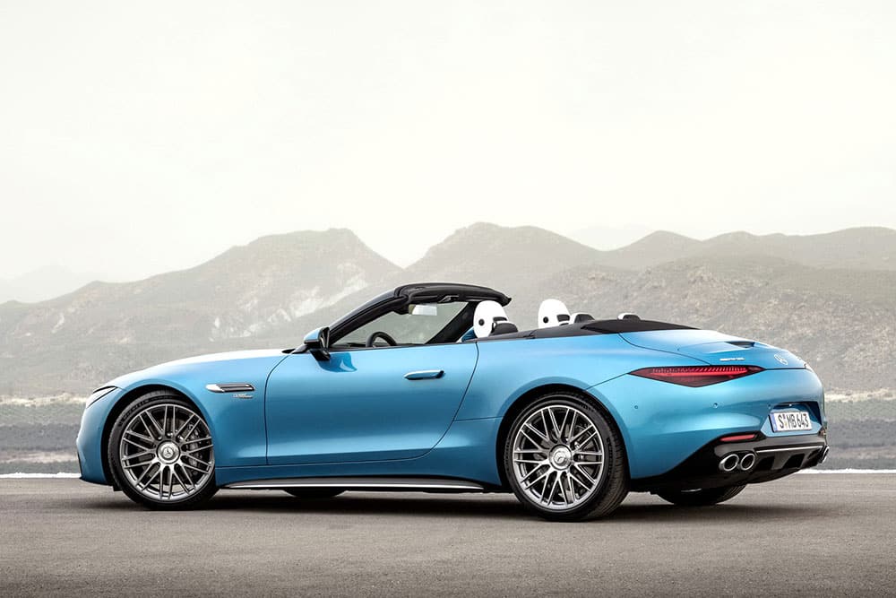 https://autogreeknews.gr/wp-content/uploads/2022/04/2023-Mercedes-AMG-SL-43-10.jpg