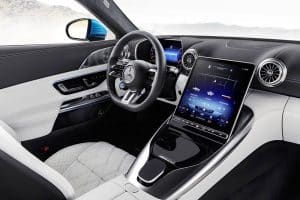 2023-Mercedes-AMG-SL-43-(15)