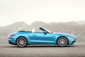 2023-Mercedes-AMG-SL-43-(9)